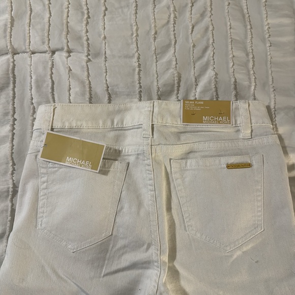 Micheal Kors flare cuff jeans - Picture 4 of 7